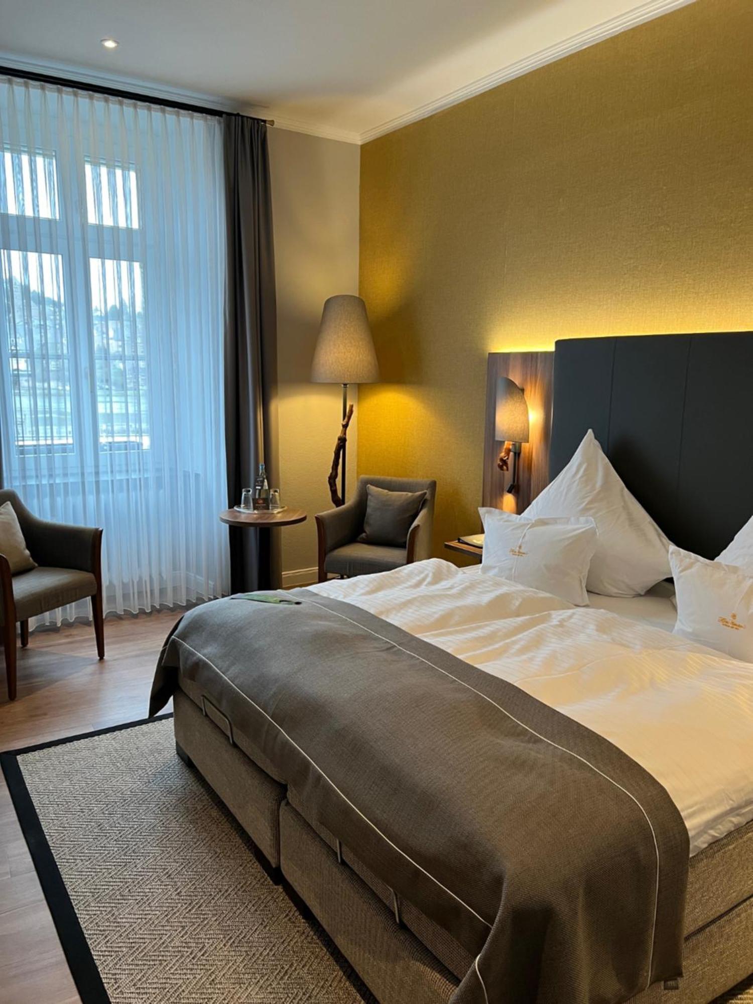 Boutique-Hotel Moseltor Трабен-Трарбах Экстерьер фото