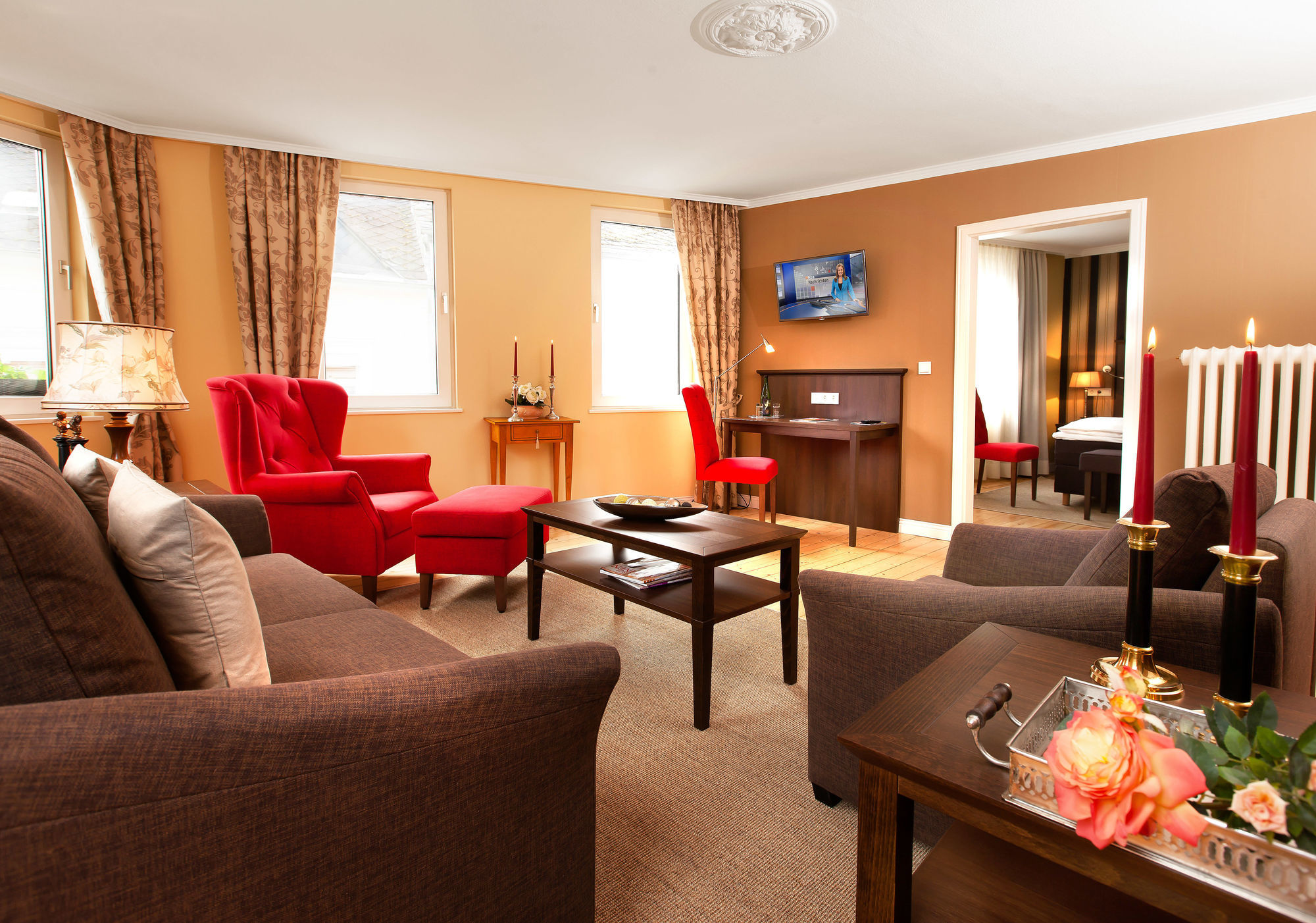 Boutique-Hotel Moseltor Трабен-Трарбах Экстерьер фото
